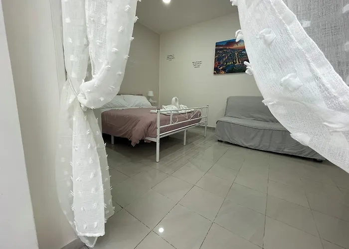 Notte A Bed and breakfast Nápoles